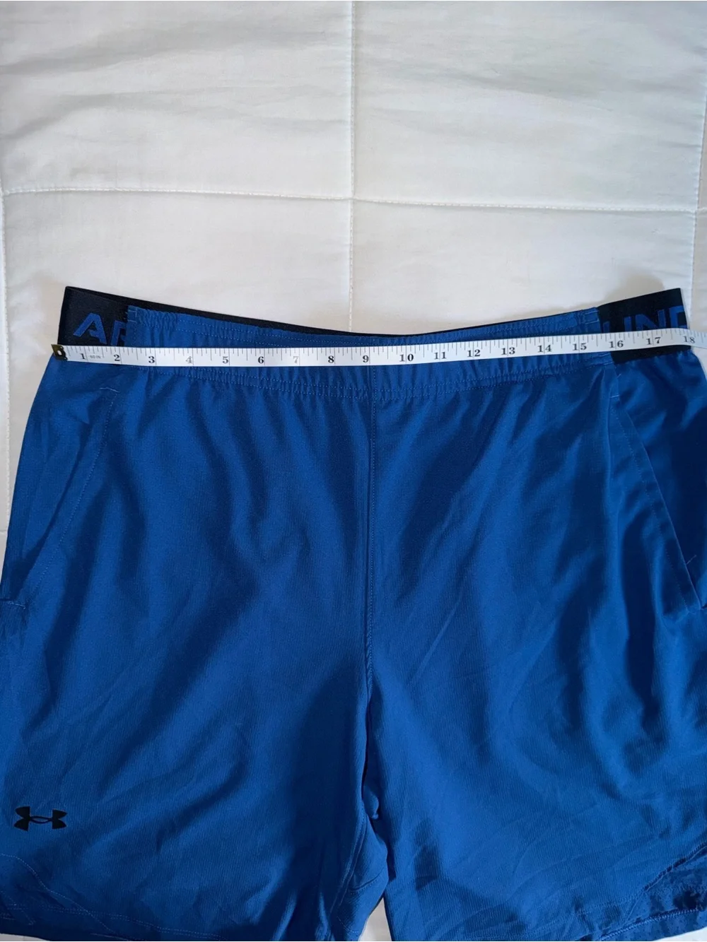 Under Armour Men's Blue Performance Training Shorts - XL